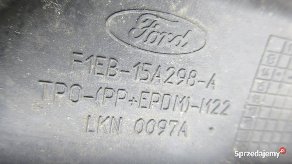 KRATKA ZDERZAKA PRAWA FORD FOCUS MK3 III LIFT 14 Karoseria