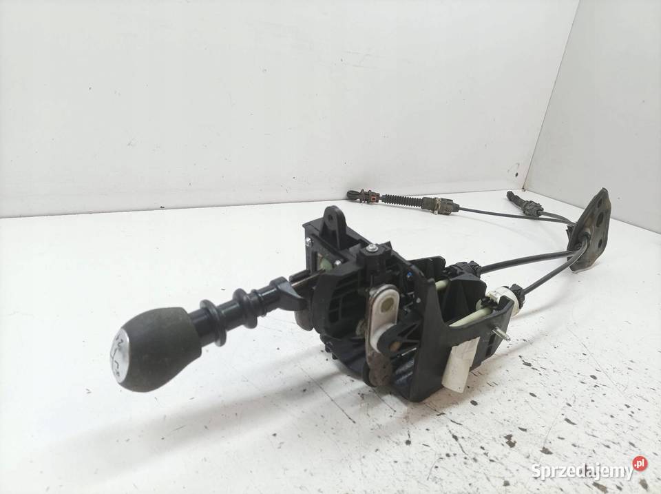 LEWAREK SKRZYNI BIEGÓW WYBIERAK MANUAL 15 DCI Rok produkcji 2018 świętokrzyskie