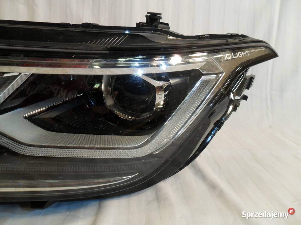 Volkswagen Tiguan II Lift reflektor lewy przedni Nowy Tomyśl