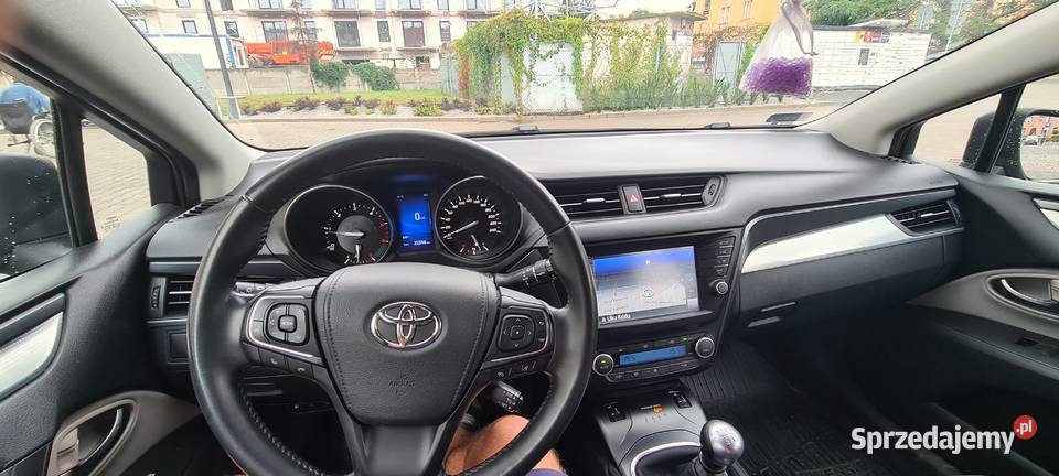 Toyota Avensis LIFT kombi 20 diesel Navi Kamera dolnośląskie Legnica