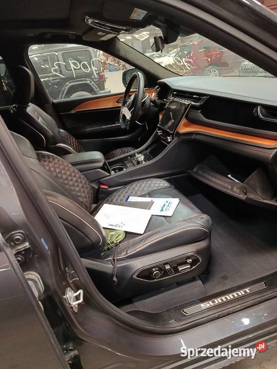 Jeep grand Cherokee L Long Summit Reserve Warszawa