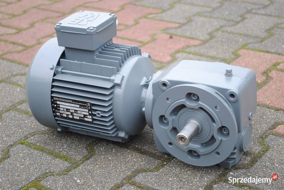 Motoreduktor kątowy 11kw 114obrmin SEW typ Kargowa