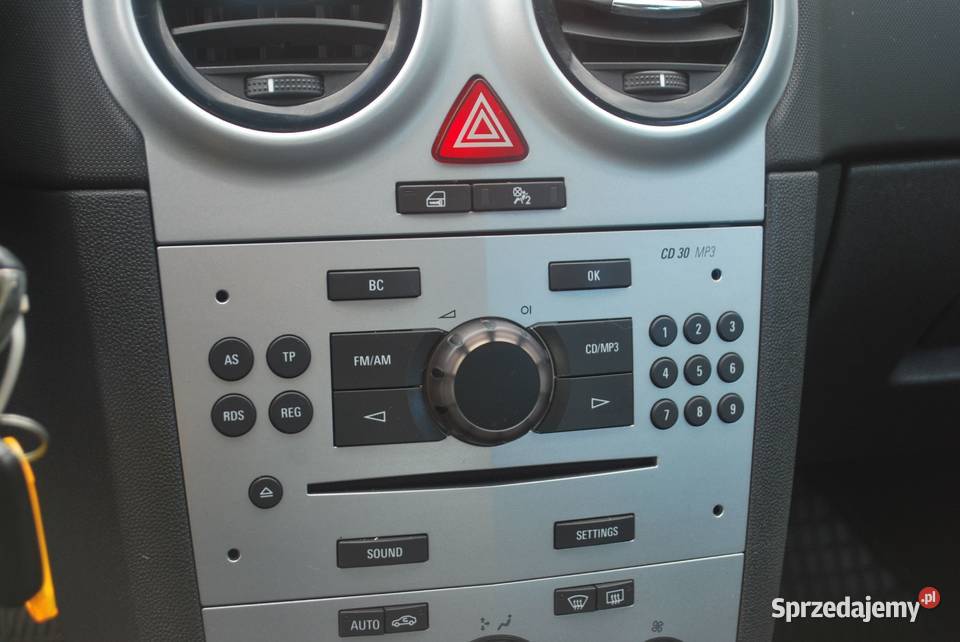 Opel Corsa D 12 Benzyna Klima Tempomat Alufelgi ESP