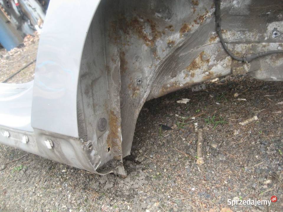 vw passat b6 kombi 0510r błotnik tył lewy kod osobowe Rakoniewice sprzedam