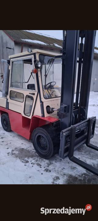 Wuzek Widlak nissan 4t Topólno