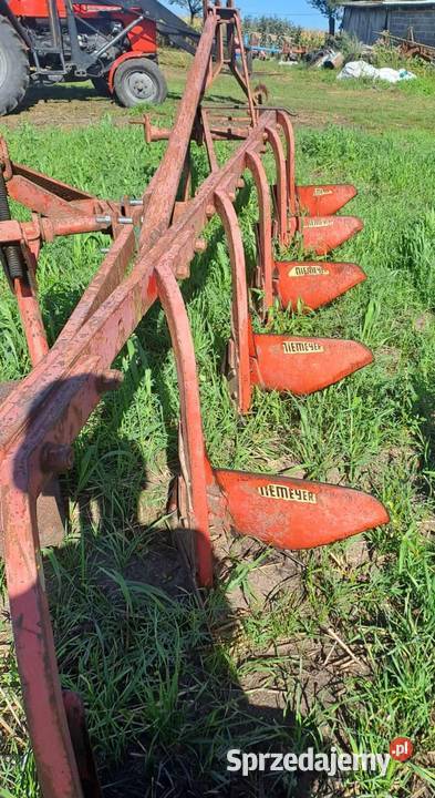 Sprzedam pług podorywkowy 6 skibowy Rychwał