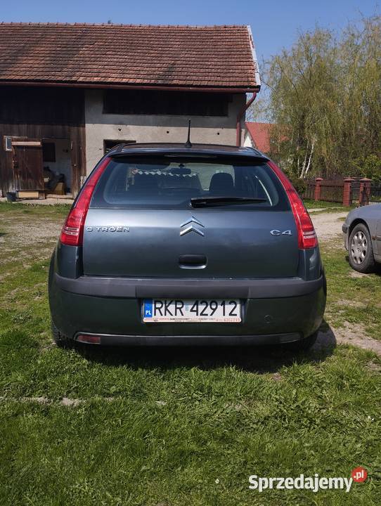 Citron C4 I Łęki Strzyżowskie