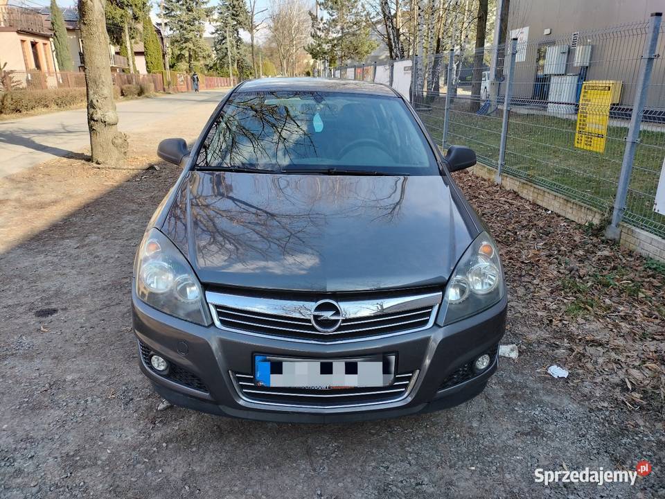 Opel Astra 14 benzyna niski przebieg 135 1400cm3 Astra Bielsko-Biała sprzedam