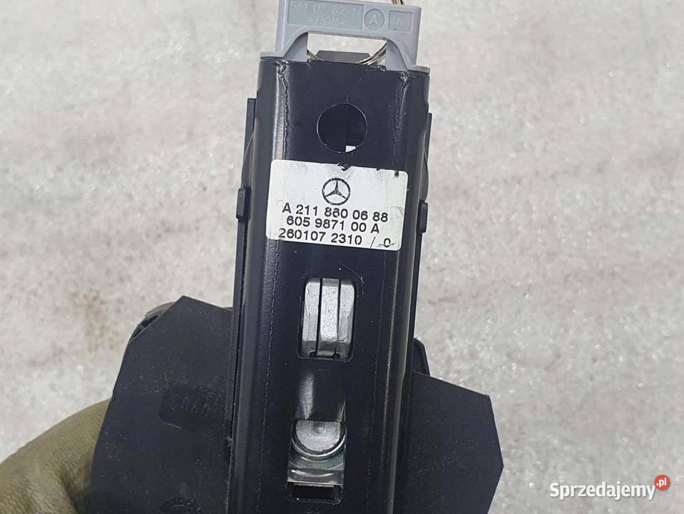 PAS BEZPIECZEŃSTWA PRAWY PRZÓD MERCEDES ML W164 Motoryzacja