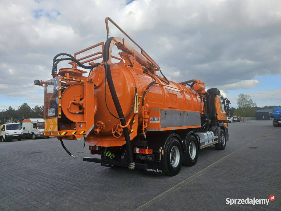 Mercedes WUKO MUT DO CZYSZCZENIA KANAŁÓW KOMBI Rok produkcji 2004 Daleszyce