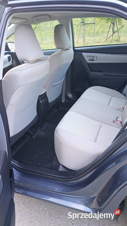 Toyota Corolla LE E170 Automat 2016 18 VVTI Bochnia