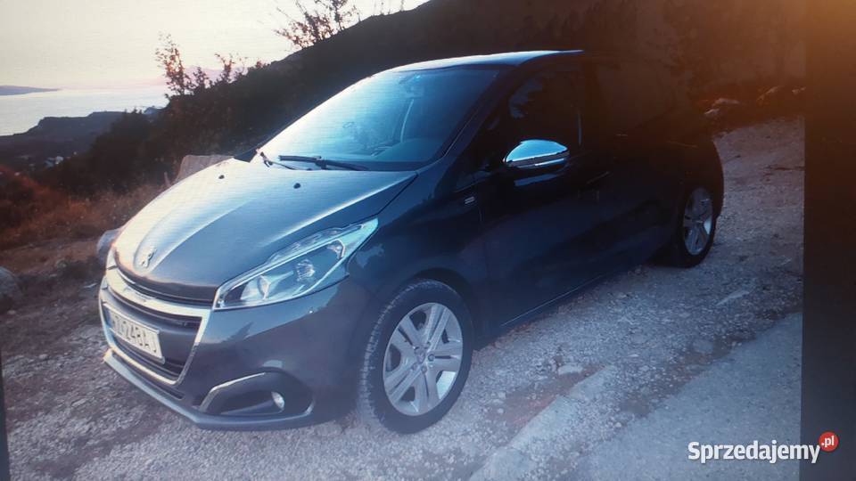 Peugeot 208 12 benzyna 96000 okazja lift benzyna Warszawa