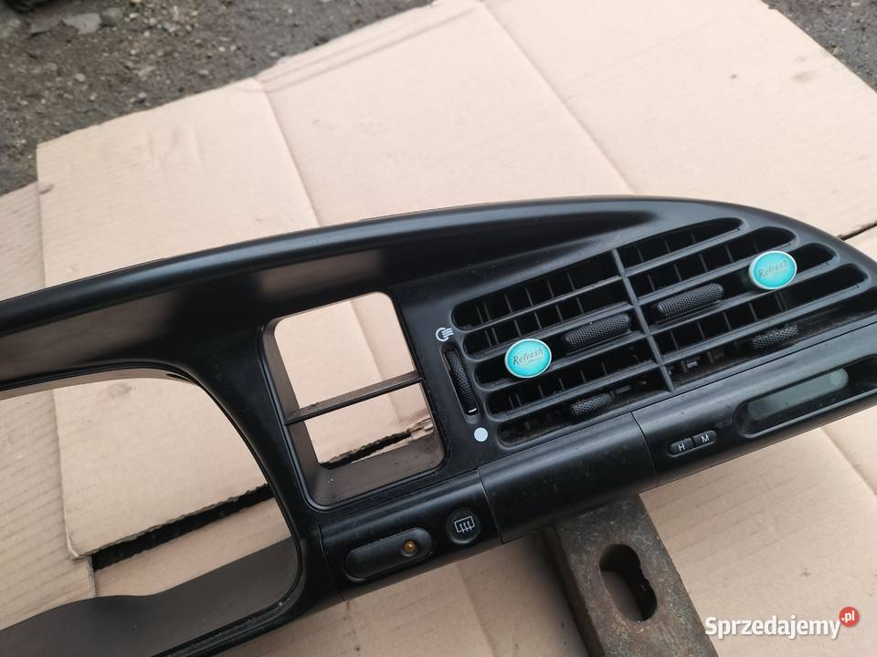 OSŁONA OBUDOWA LICZNIKA ZEGARÓW FORD MONDEO MK 1 Kamień-Kolonia
