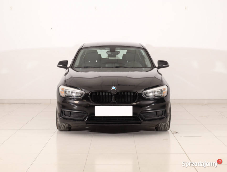 BMW 1 118i gniazdo USB