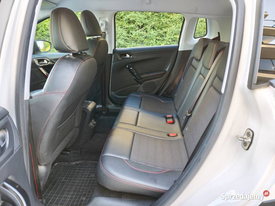 Peugeot 2008 12 Benzyna 130 GT Line Serwis ASO benzyna Lublin