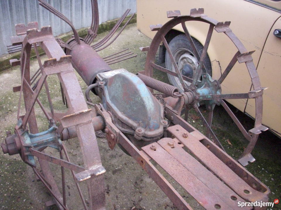 1963 Piękna ozdoba ogroduZabytkowa kopaczka Barlinek