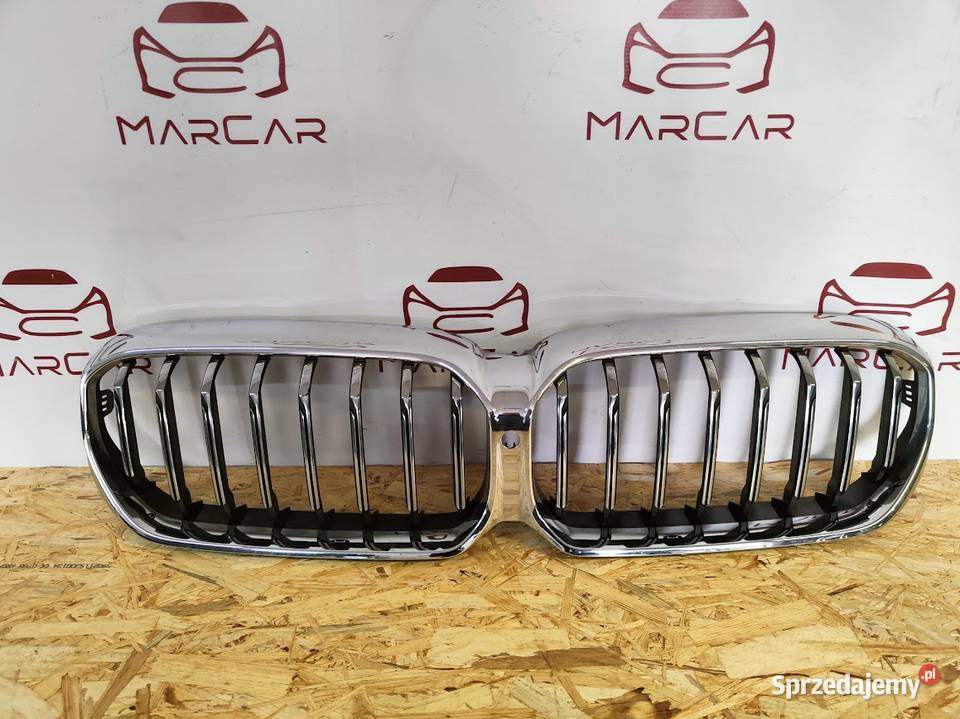 Grill Atrapa BMW 5 G30 G31 Lift LCi 18517811 osobowe wielkopolskie Pleszew