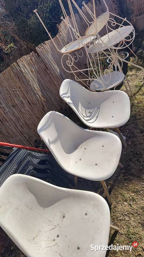 Stoł i 3xkrzeszła retro styl Sopot