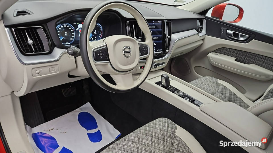 Volvo XC 60 B5 B AWD Momentum Pro aut Z automatyczna Motoryzacja mazowieckie