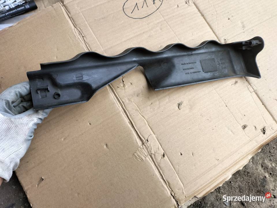 VW PASSAT B5 058133685 MASKOWNICA OSŁONA GÓRNA osobowe Kamień-Kolonia
