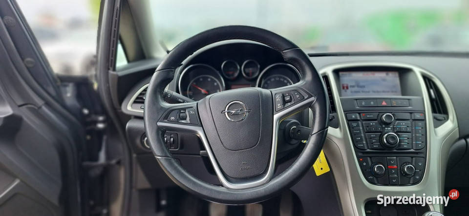 Opel Astra Duża Navi sports tourer J 20092019 nawigacja Lębork