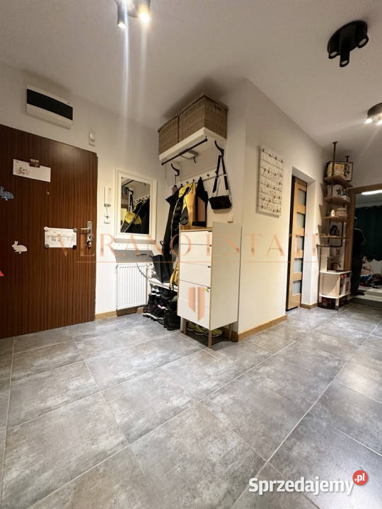 Przestronne 4 pokoje 82m2 2 miejsca garażowe Sprzedaż Warszawa sprzedam