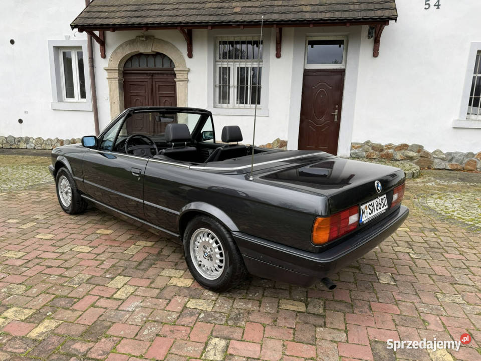 BMW 318 18 113 93 z Niemiec Oryginalny lakier Kabriolet