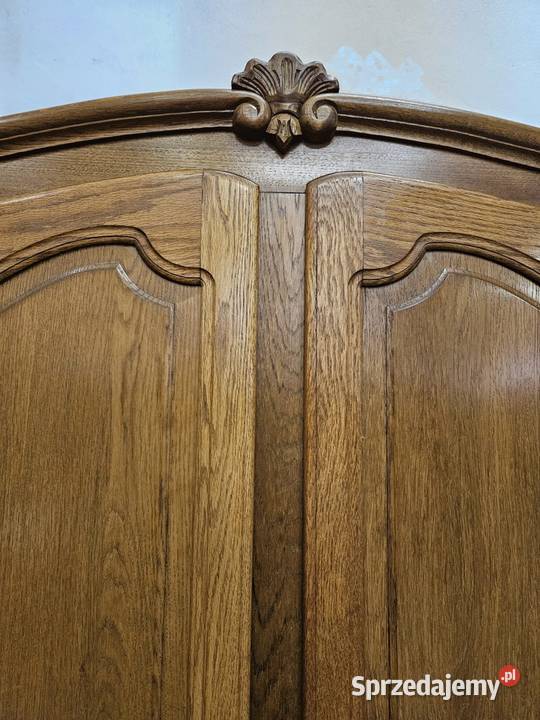 Wąska szafa Ludwikowska z Francji