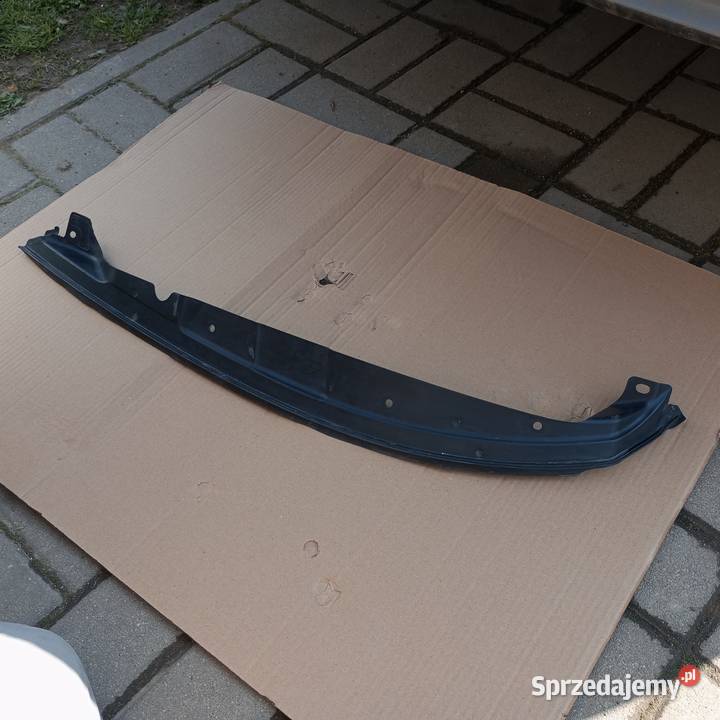 Dodge Charger 201123 uszczelka drzwi prawych osobowe