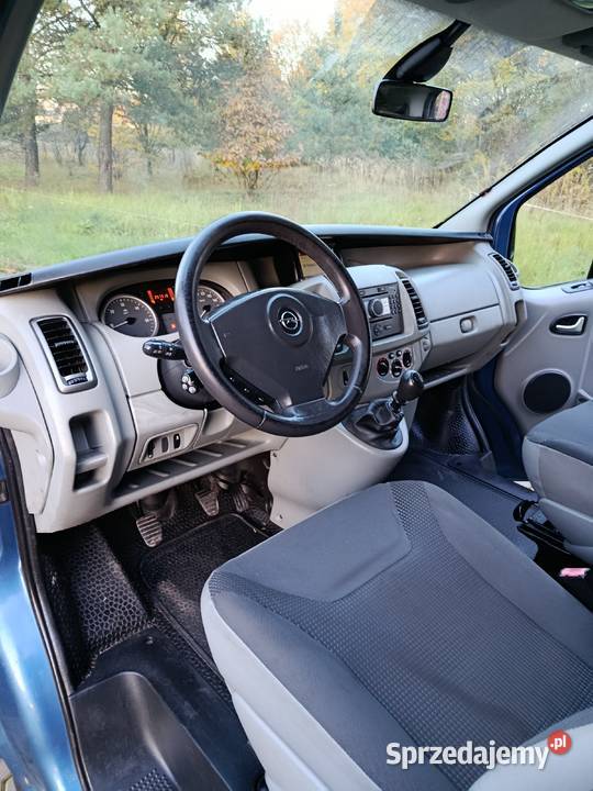 Opel Vivaro 25 CDTI 2009 257000km Końskie