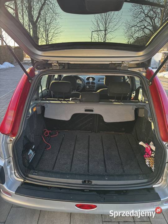 Peugeot 206 SW 14 LPG 2005 r Bezwypadkowy Tania Grodziec