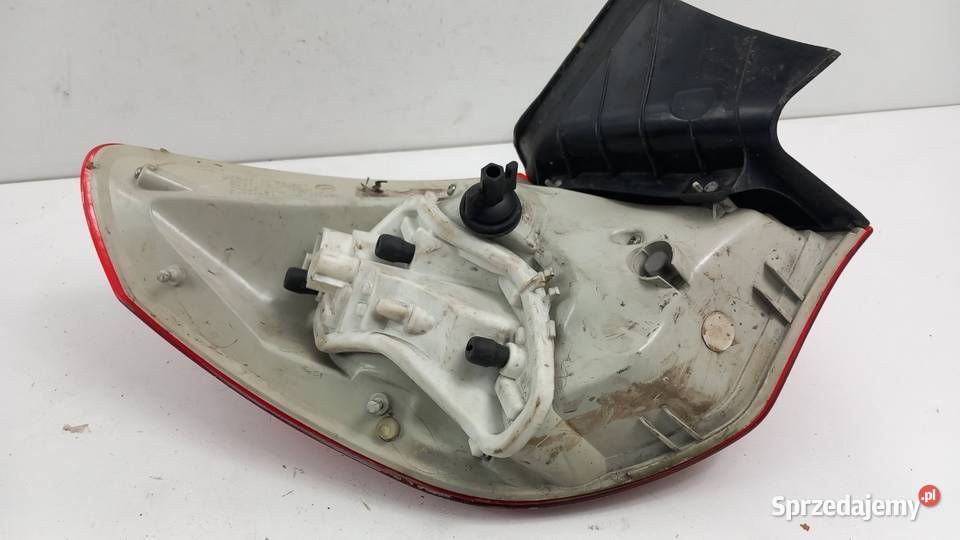 OPEL ASTRA J HB LAMPA TYŁ PRAWA Zbierkowo
