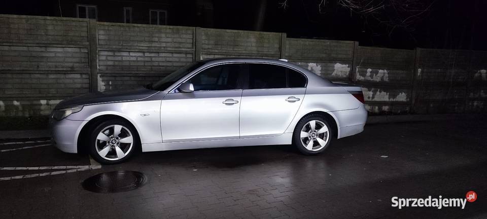 BMW E60 Pilica