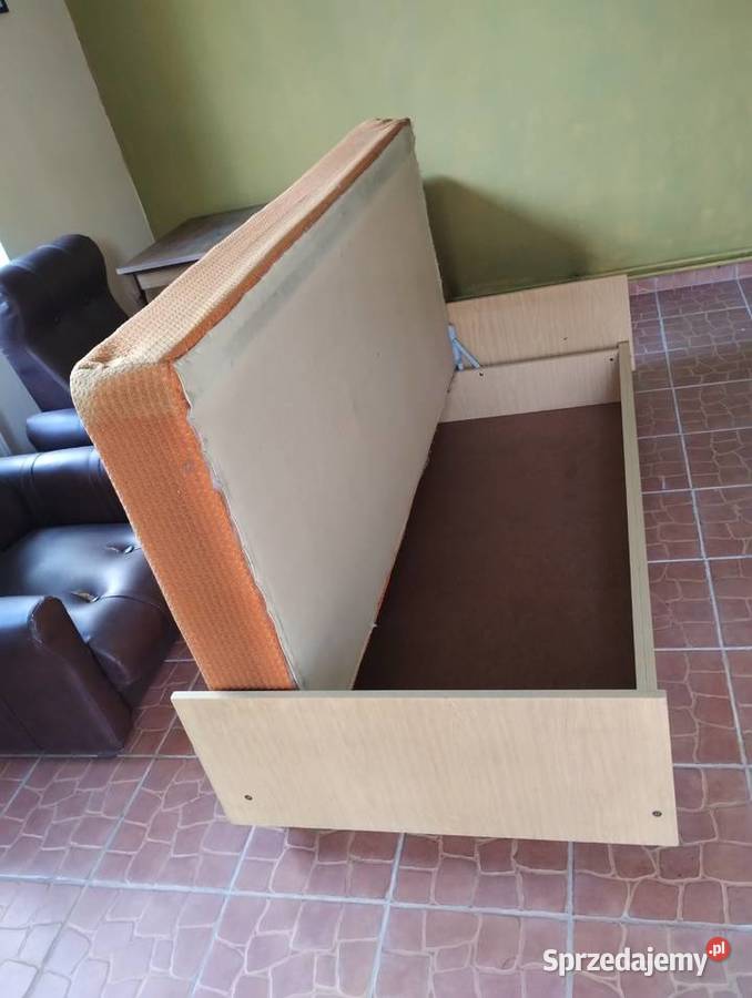 Łóżko do spania Kamienica Polska