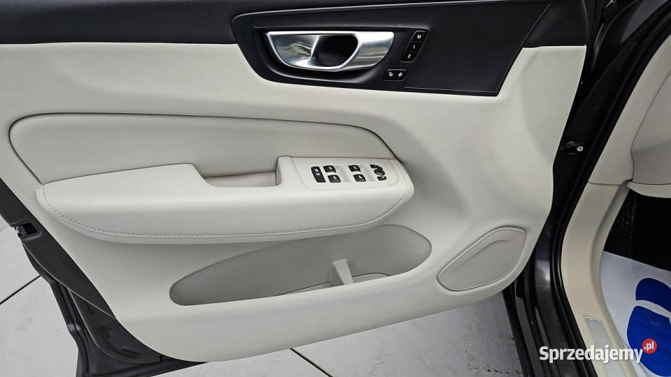 Volvo XC 60 B4 B Plus Bright aut Z Polskiego Warszawa