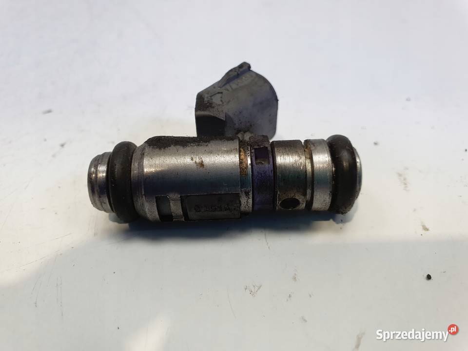WTRYSKIWACZ VW Golf IV 16 16V PALIWA Wtrysk Chełm sprzedam