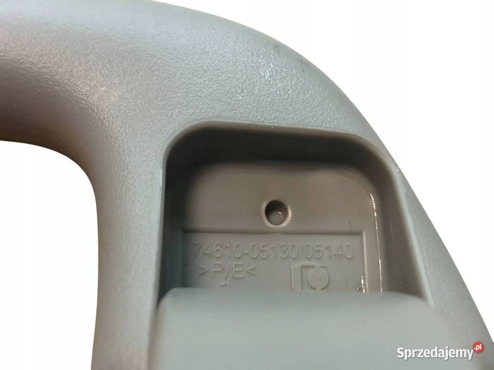 Toyota Auris I E15 Lift 12r Rączka podusfitki osobowe Skarżysko-Kamienna