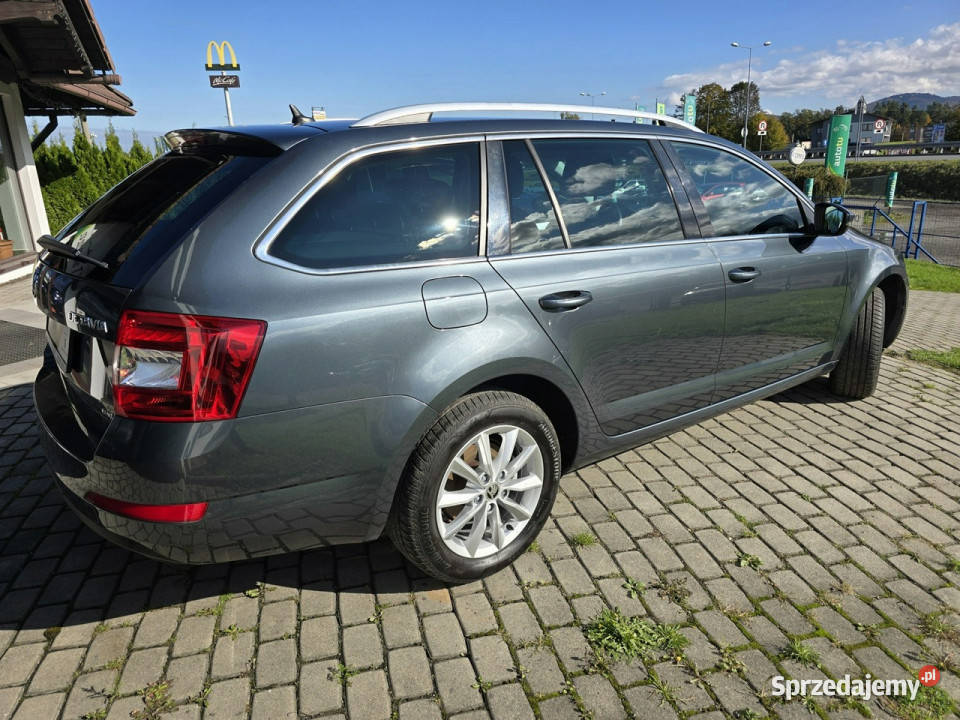 koda Octavia Bezwypadkowy pełny serwis ASO 2 VAT marża Ustroń sprzedam