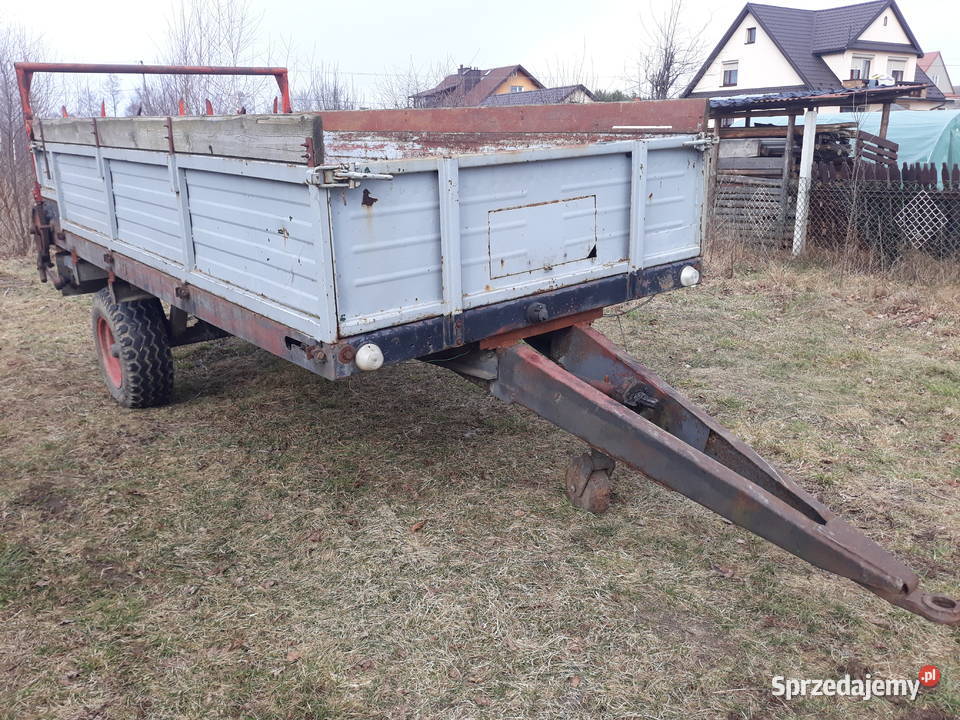 Rozrzutnik obornika jednoosiowy 3 tony Bucze