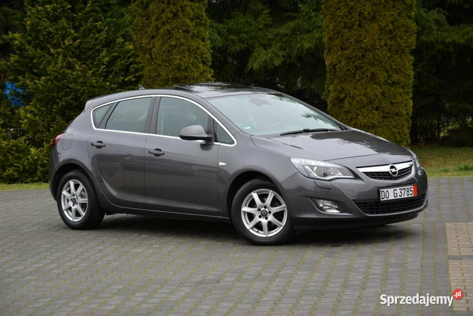 Opel Astra Cosmo Sport Xenon Ledy Navi MMI gniazdo AUX Ostrów Mazowiecka