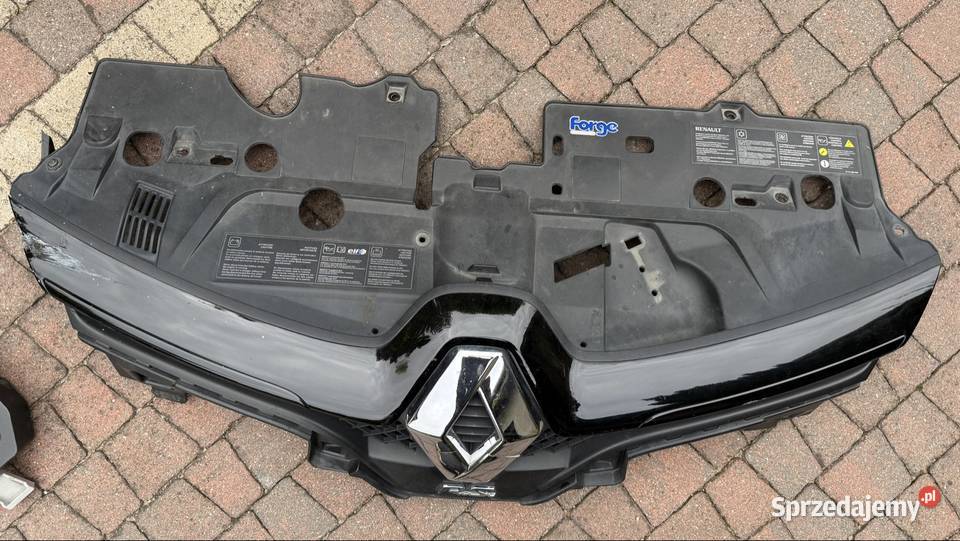 Atrapa grill zderzaka clio IV rs uszkodzona osobowe Turek