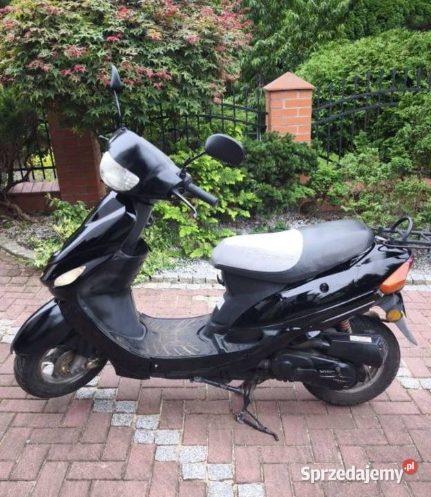 Wszystkie części noweużywane skuter sprzedam