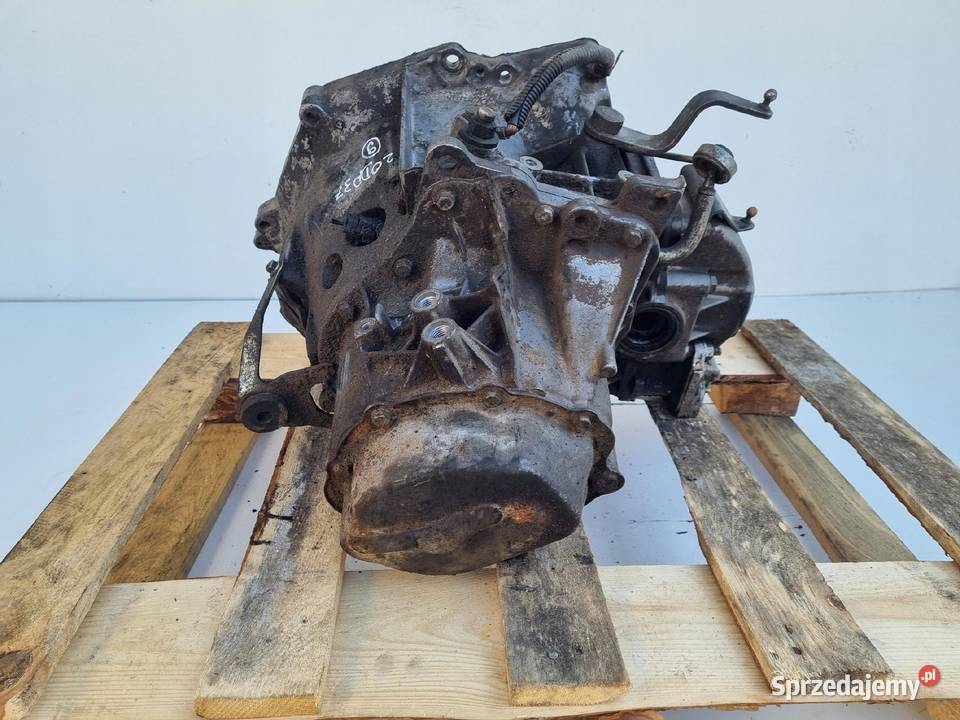 Citroen Berlingo II 16 HDI MANUALNA SKRZYNIA osobowe Janów