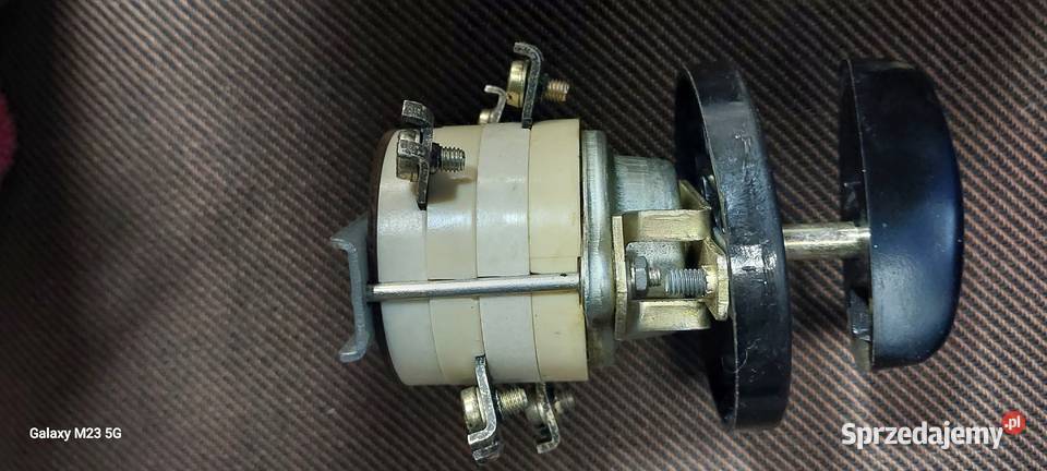 Włącznik PRL 25A500V UNITRA Warszawa sprzedam