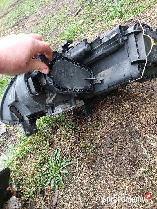 Lampy Touran Turan xenon kompletne oryginalne EU Poniec