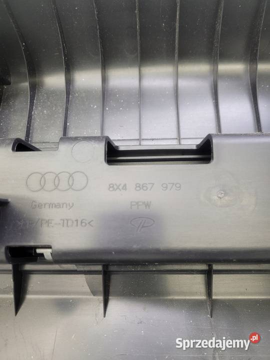 TAPICERKA KLAPY TYŁ AUDI A1 S1 5DRZWI 8X4867979 osobowe sprzedam