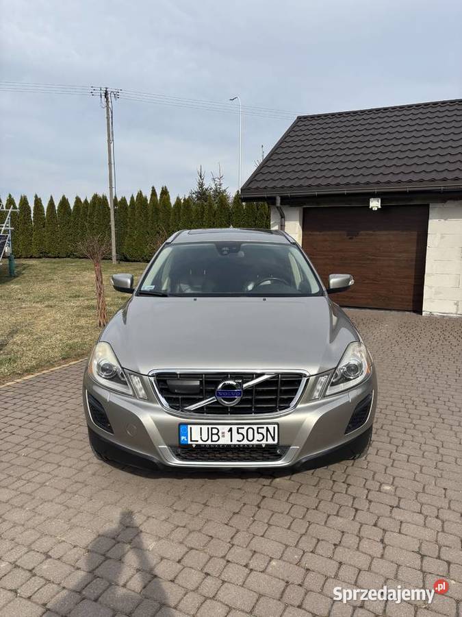 Volvo XC60 30T 304 LPG Napęd AWD 4x4 bluetooth Niemce