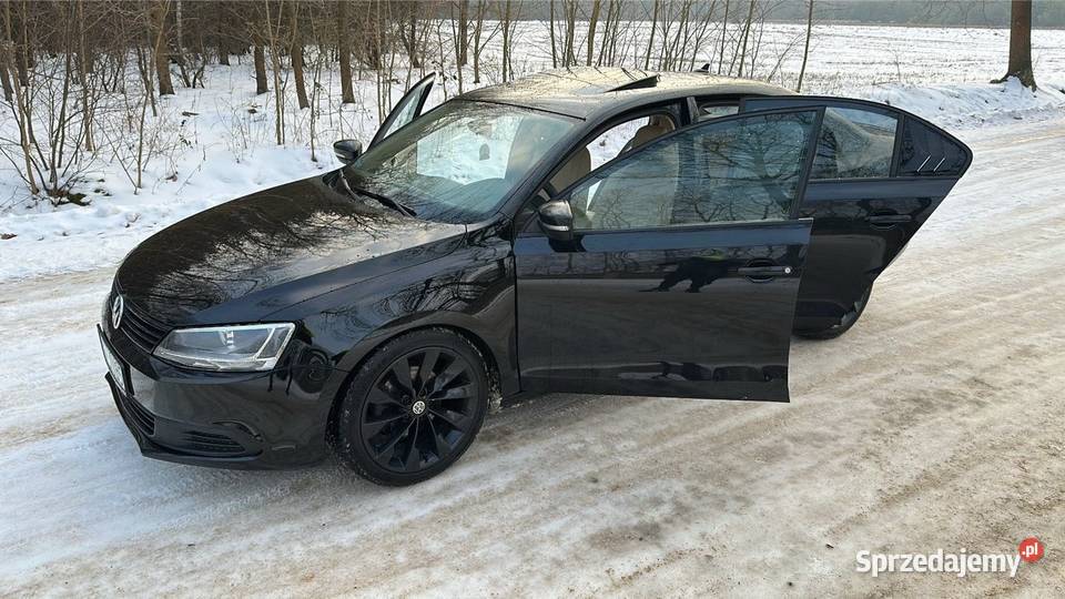 Volkswagen Jetta 25l BenzynaGaz Aktywny wydech elektryczne szyby