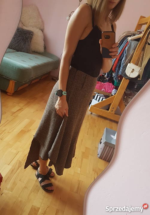 Asymetryczna ciepła spódnica Jasło