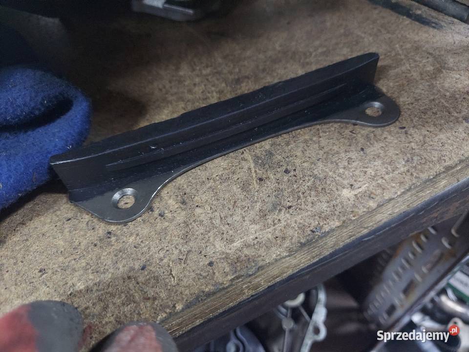 Suzuki DR 600 dr 650 ślizg łańcucha łańcuszka Jelenia Góra